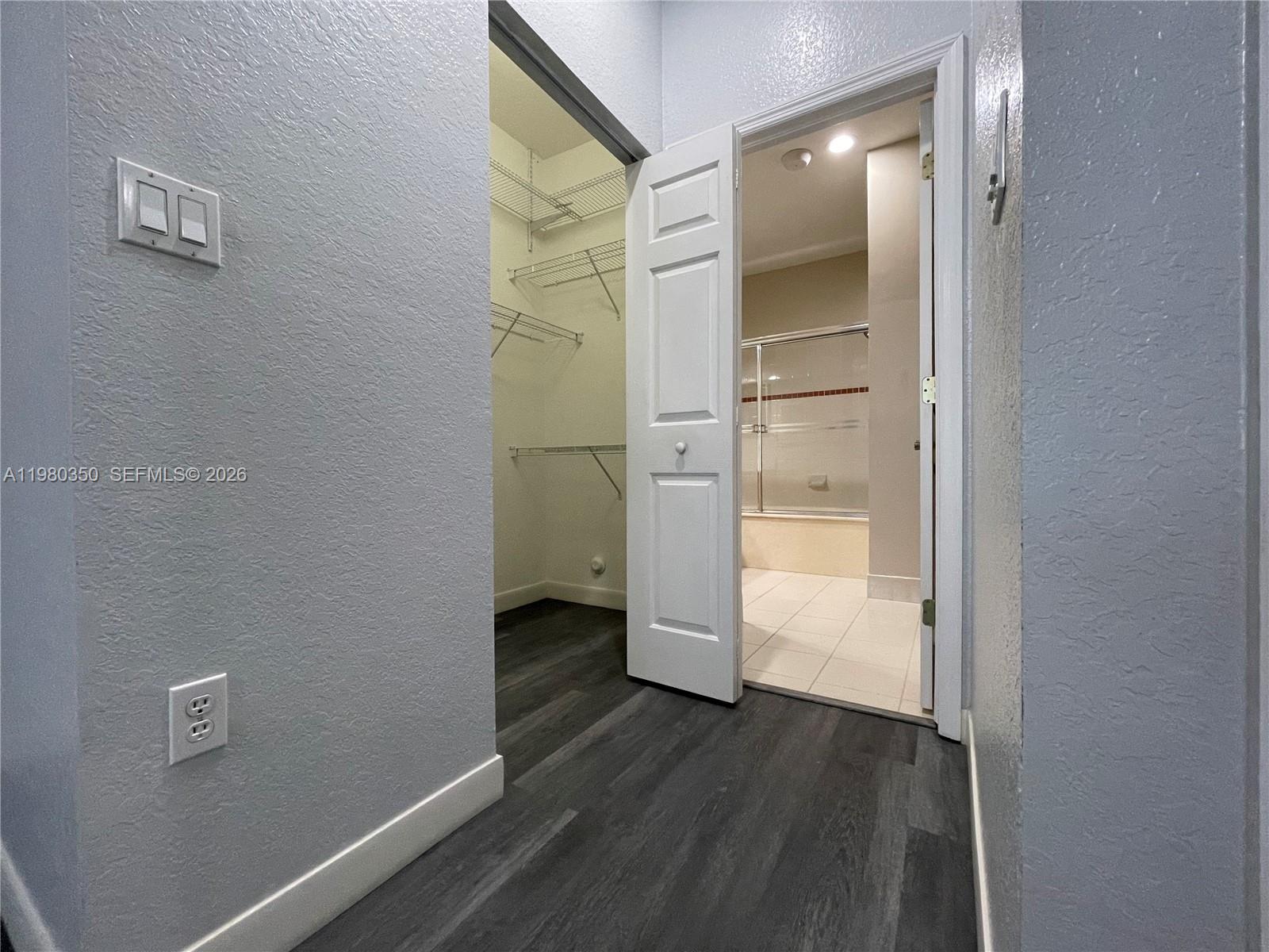 SPICEWOOD SUB - Residential Lease