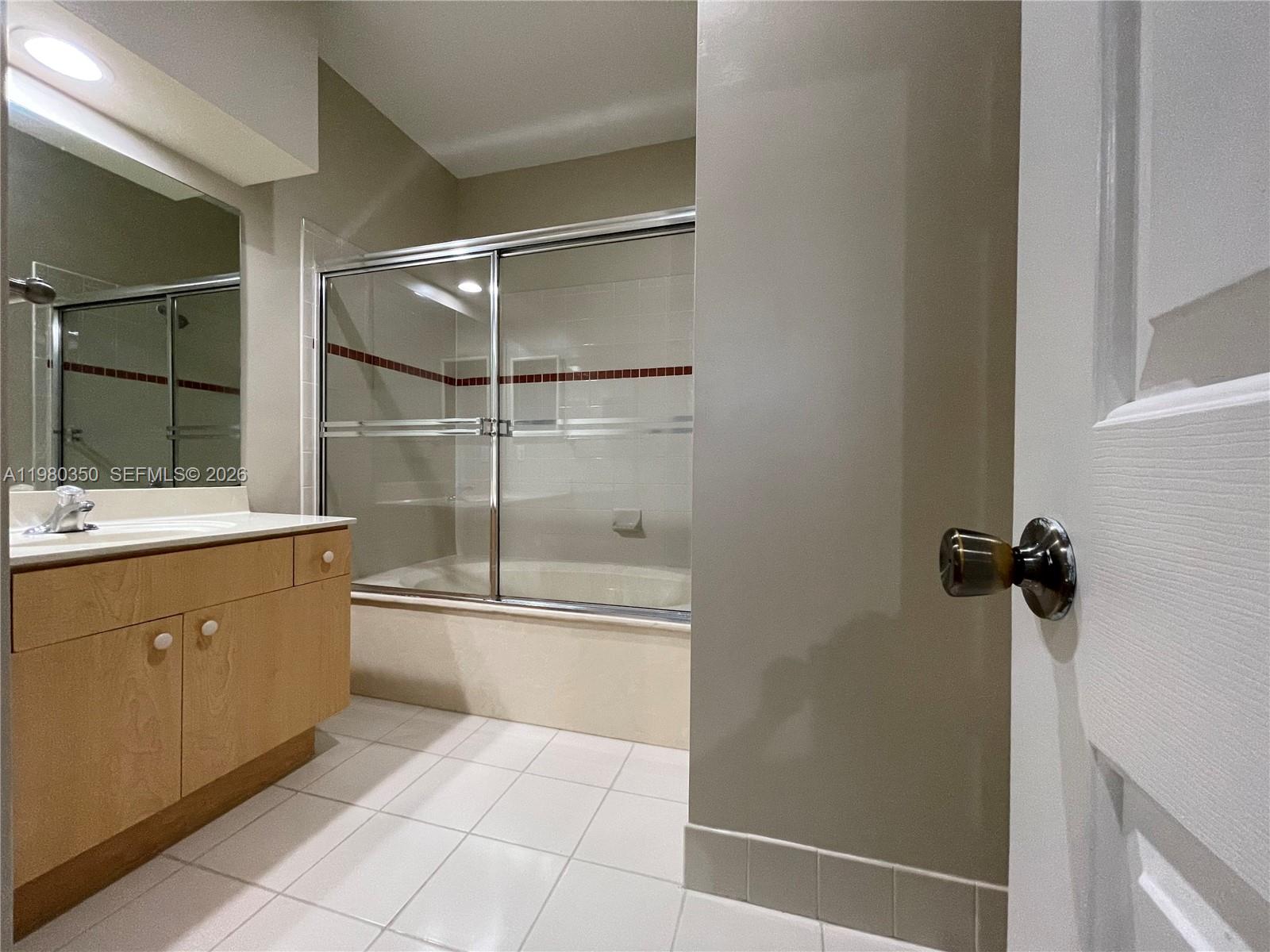 SPICEWOOD SUB - Residential Lease