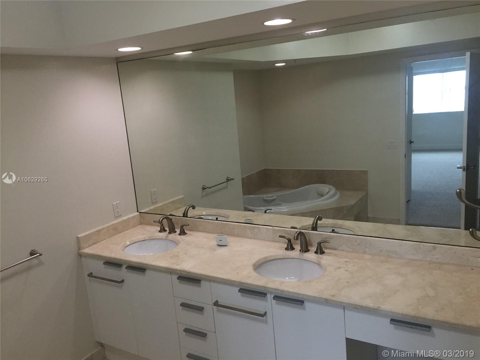 151 at Biscayne - Residential Lease