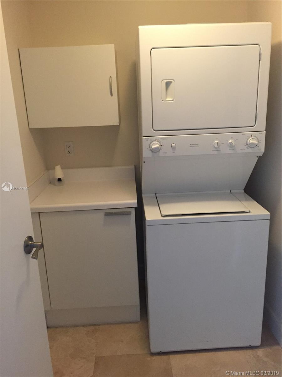 151 at Biscayne - Residential Lease