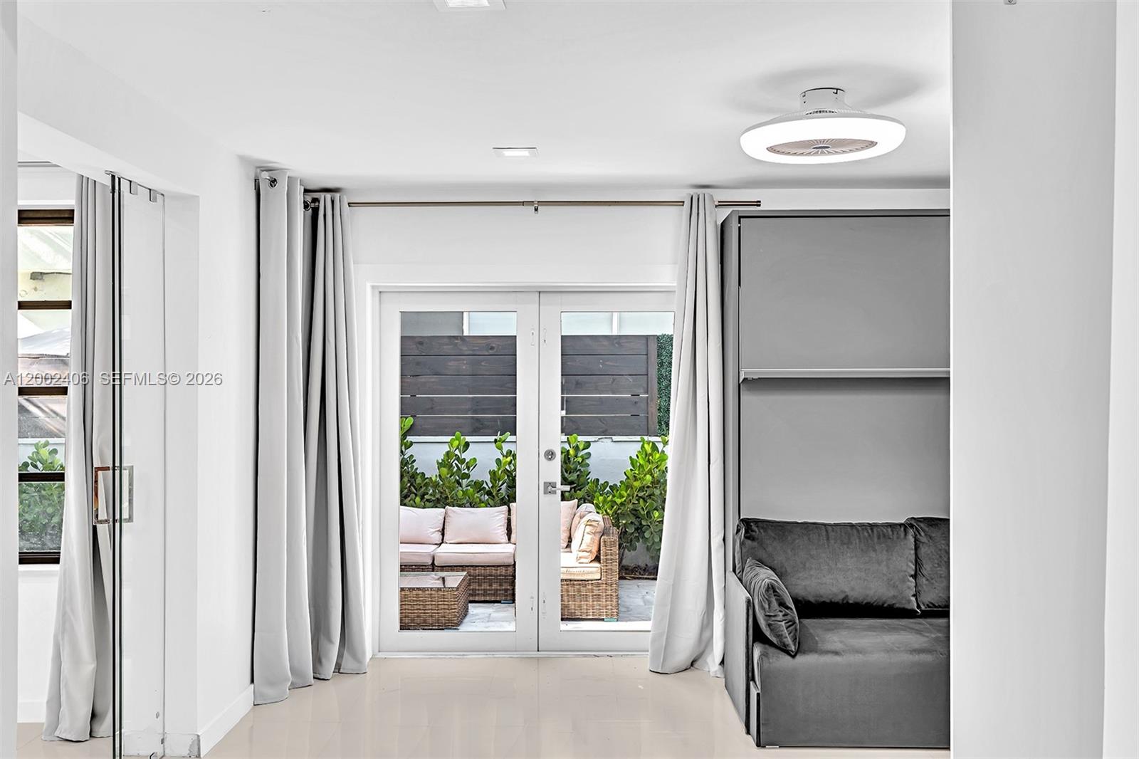 MANGO ON 10TH CONDO - Residential Lease