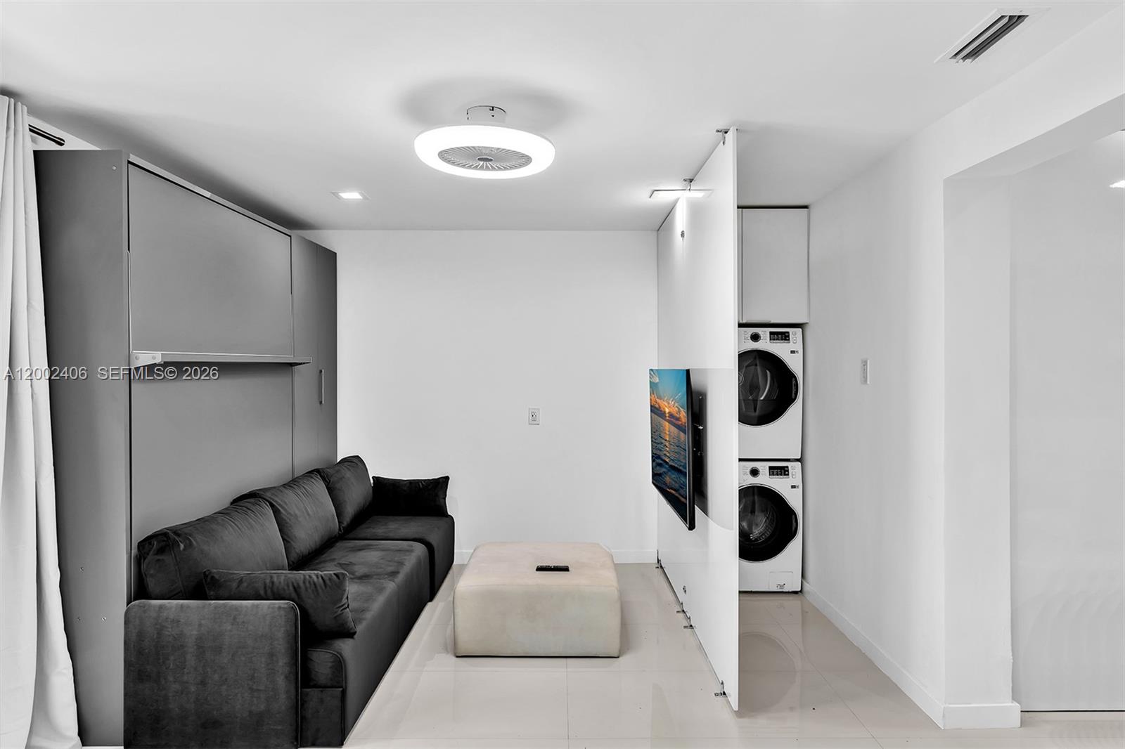 MANGO ON 10TH CONDO - Residential Lease