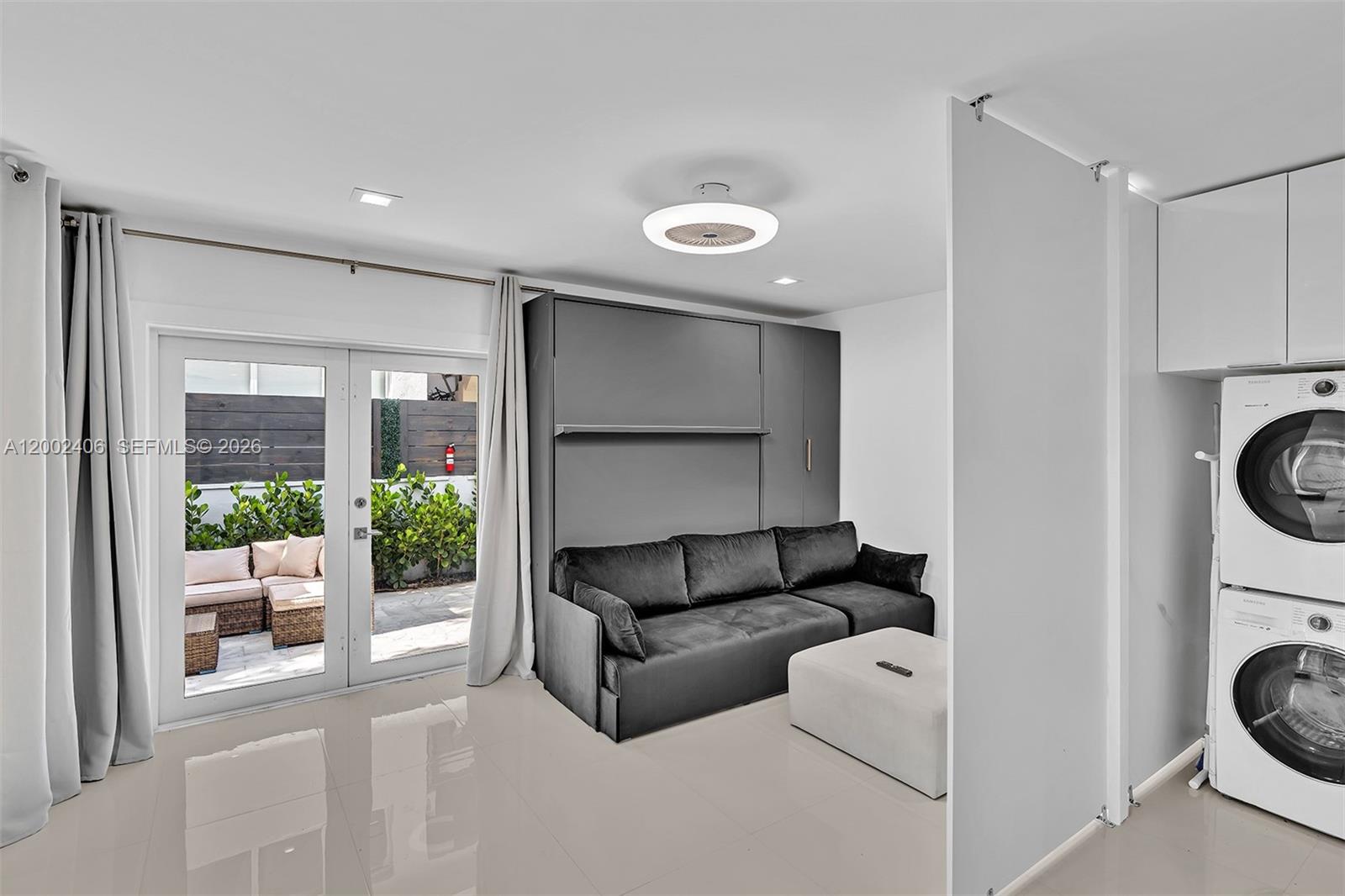 MANGO ON 10TH CONDO - Residential Lease