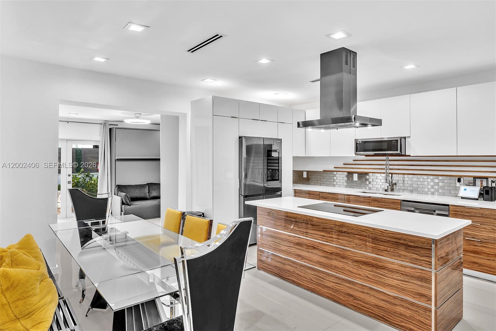 MANGO ON 10TH CONDO - Residential Lease