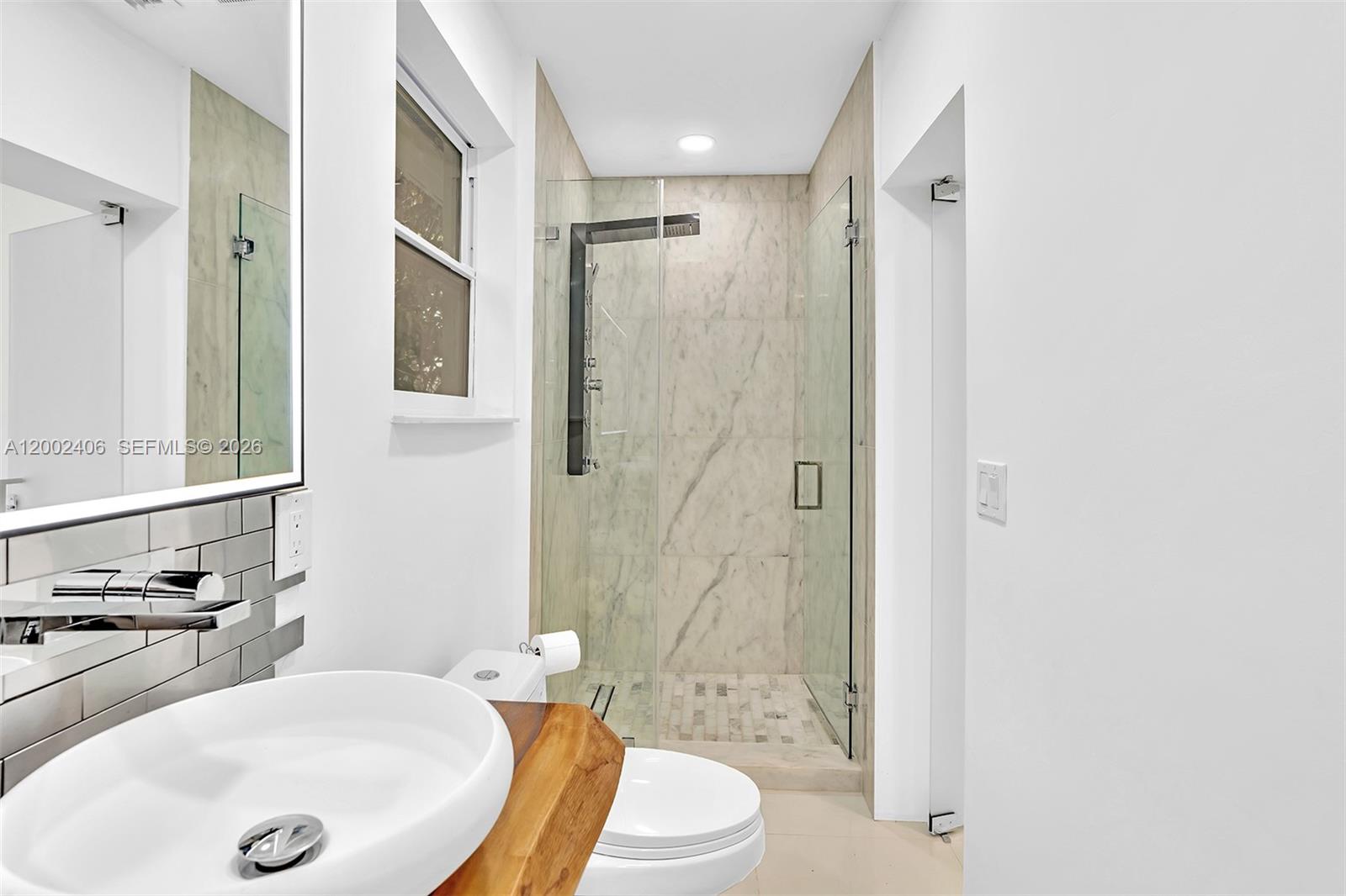 MANGO ON 10TH CONDO - Residential Lease