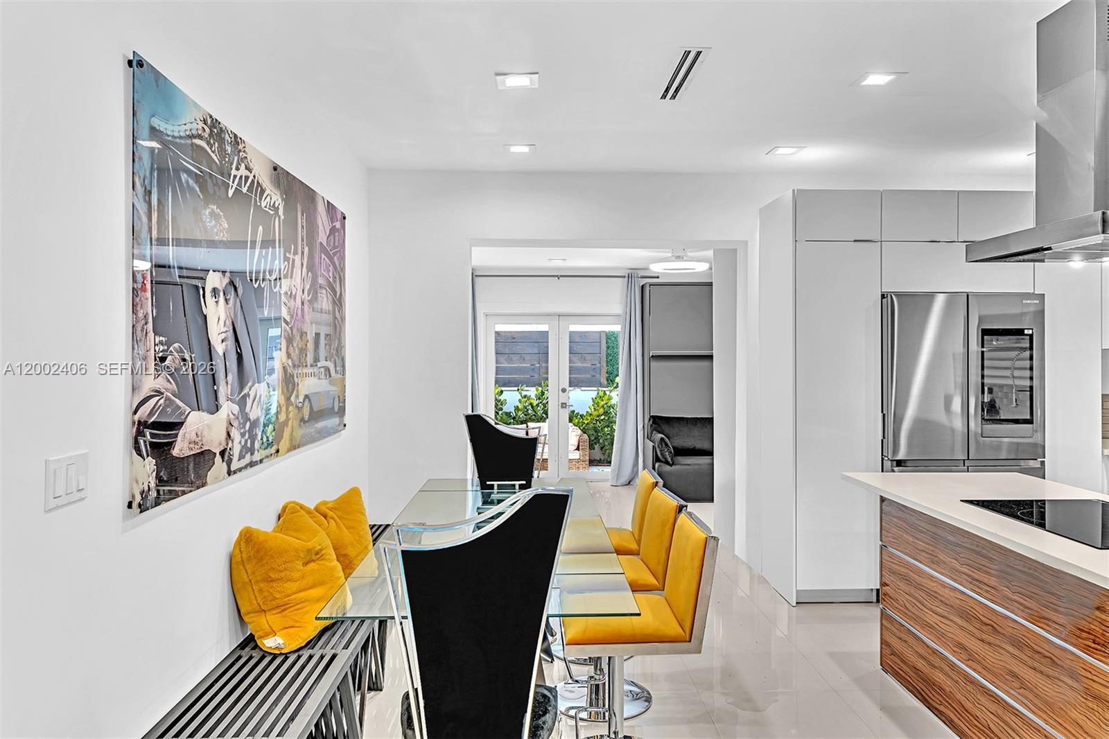 MANGO ON 10TH CONDO - Residential Lease