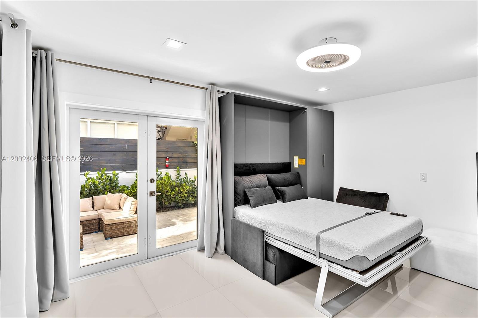 MANGO ON 10TH CONDO - Residential Lease