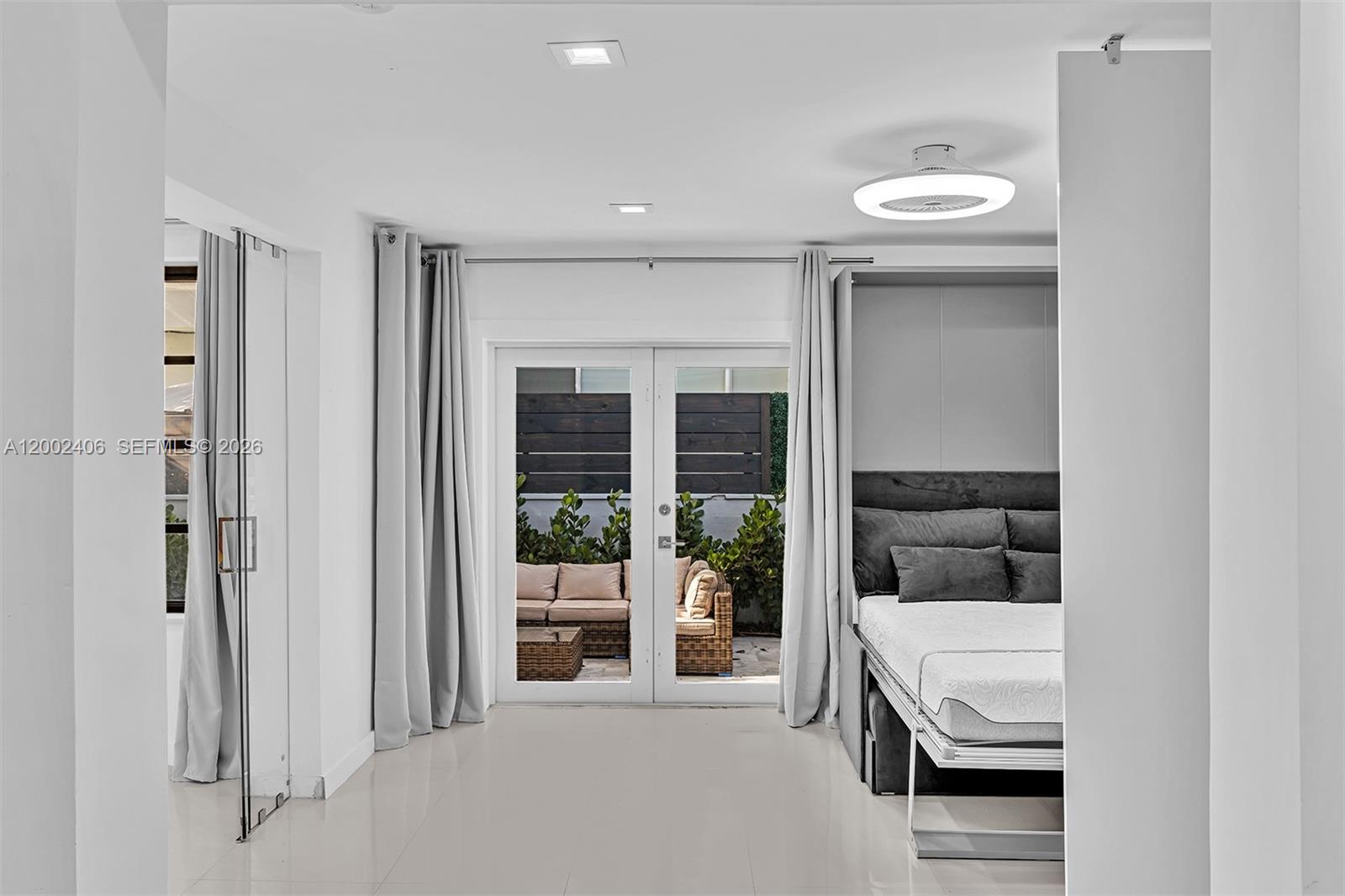 MANGO ON 10TH CONDO - Residential Lease