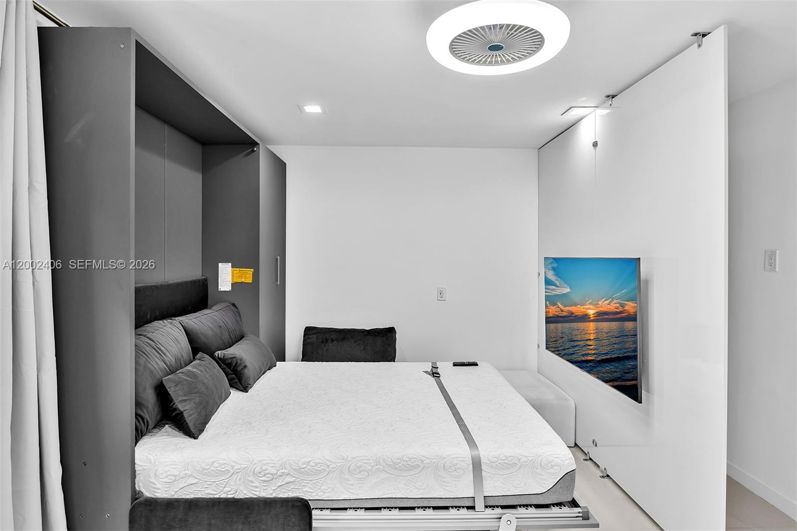 MANGO ON 10TH CONDO - Residential Lease