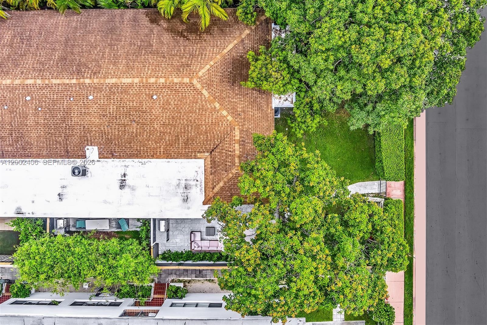 MANGO ON 10TH CONDO - Residential Lease