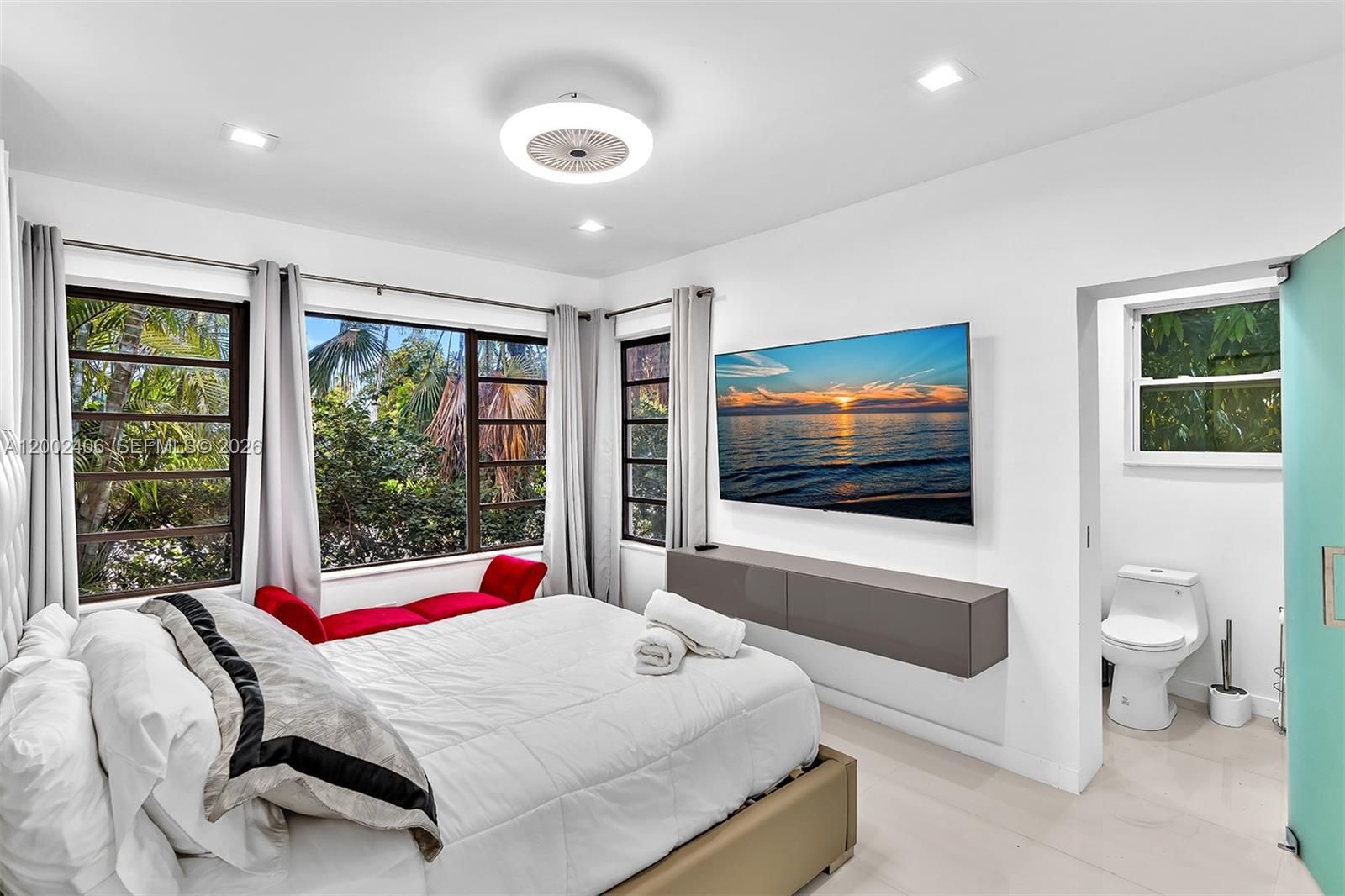 MANGO ON 10TH CONDO - Residential Lease