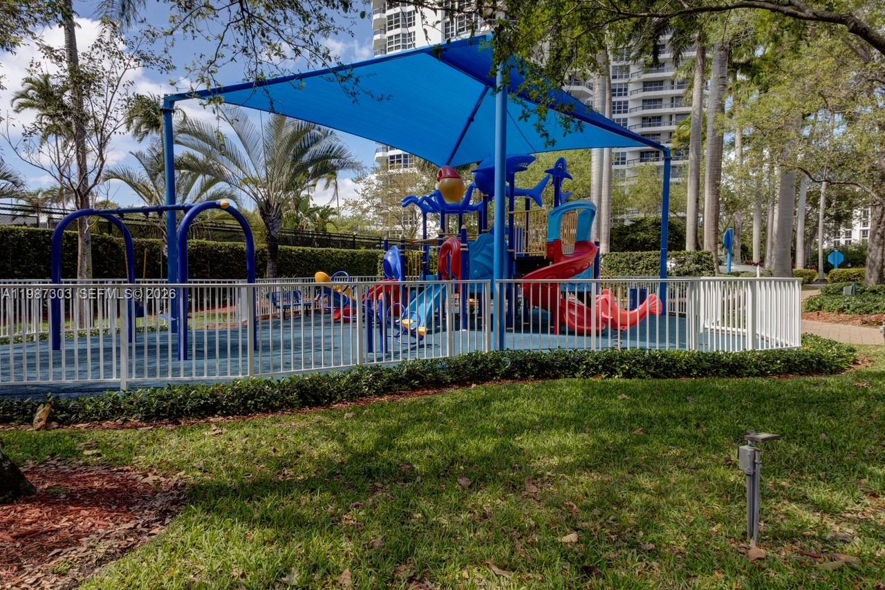 MYSTIC POINTE CONDO NO ON - Residential