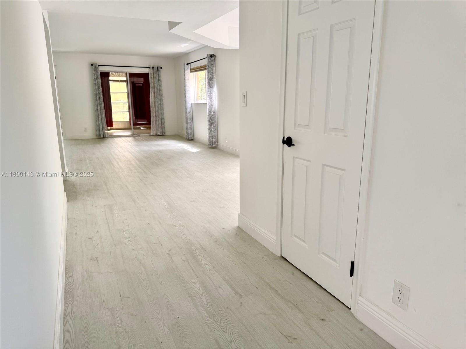 ABACO VILLAGE B CONDO - Residential