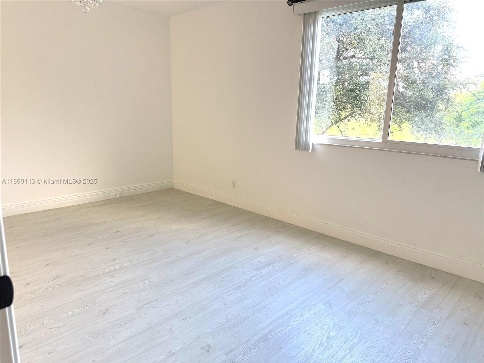 ABACO VILLAGE B CONDO - Residential