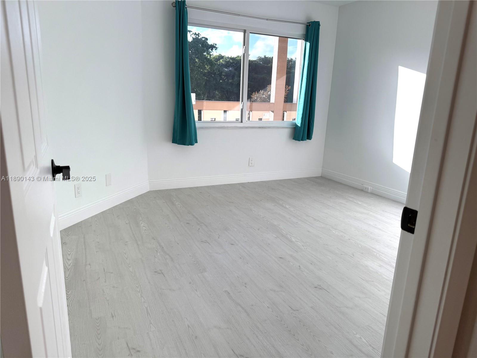 ABACO VILLAGE B CONDO - Residential