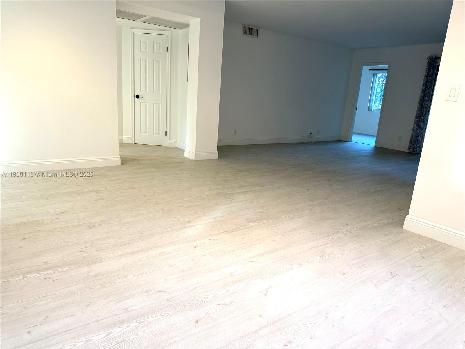 ABACO VILLAGE B CONDO - Residential