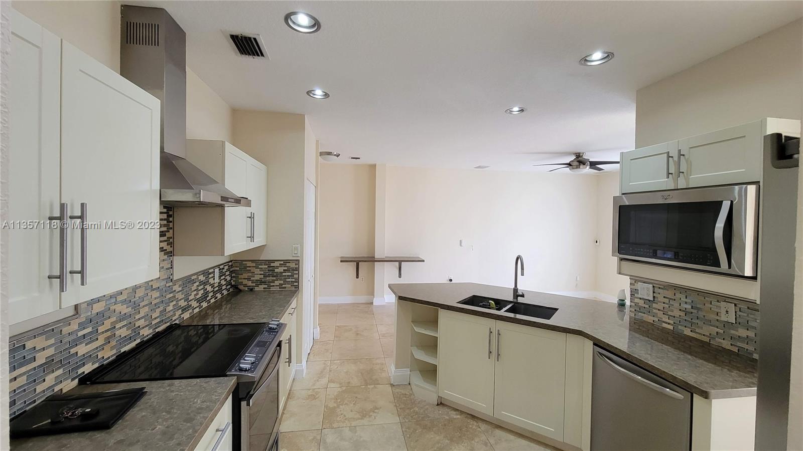 DOWERMAN PLAT - Residential Lease