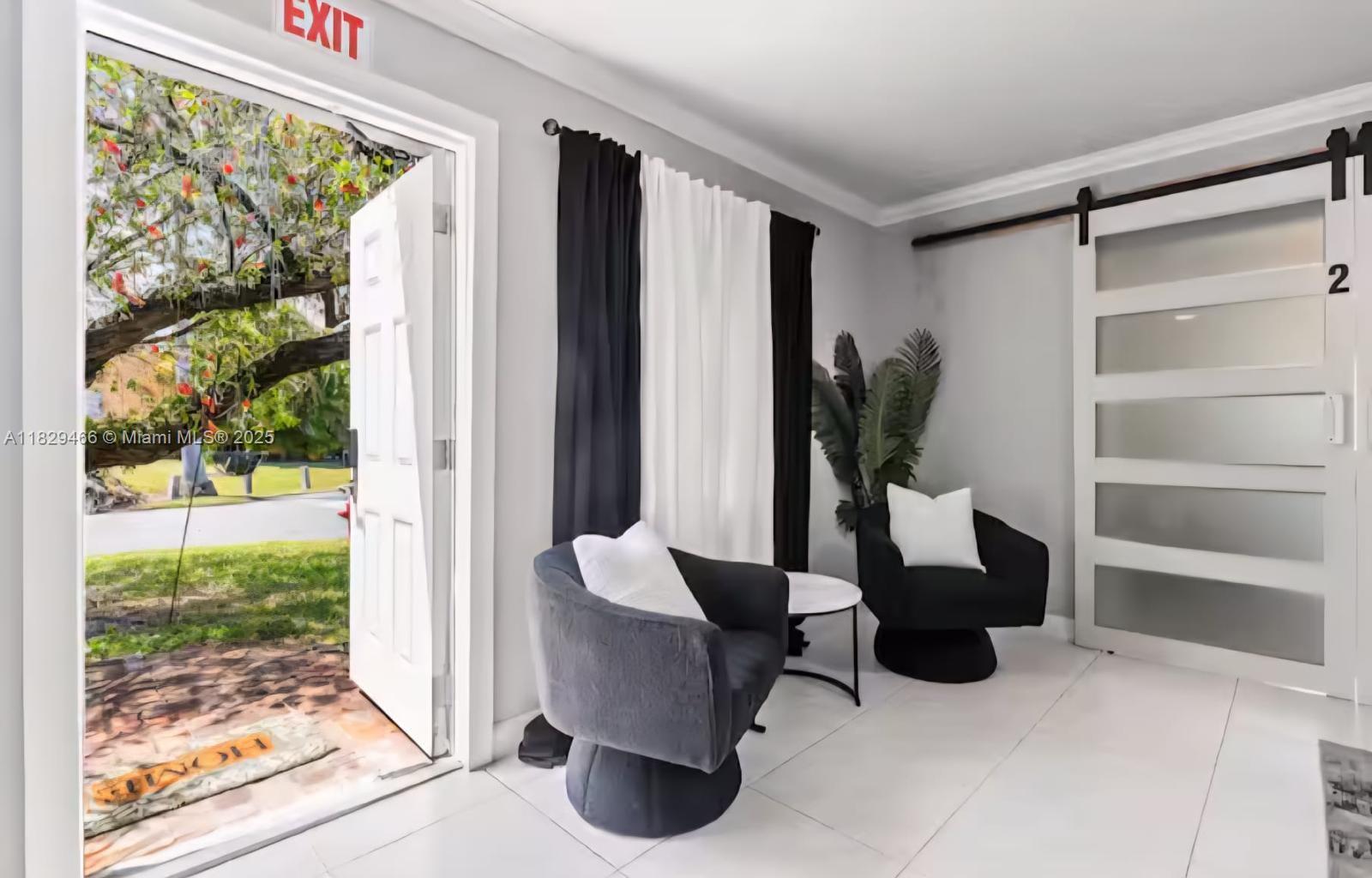 A spacious and beautifully single family home 4 bedroom, 2 bathroom in the heart of Fort Lauderdale. Whether you're working from home, raising a family, or just love having space to breathe — this place has you covered. Central location puts you minutes from shops, highways, schools, and downtown — everything you need is just around the corner.