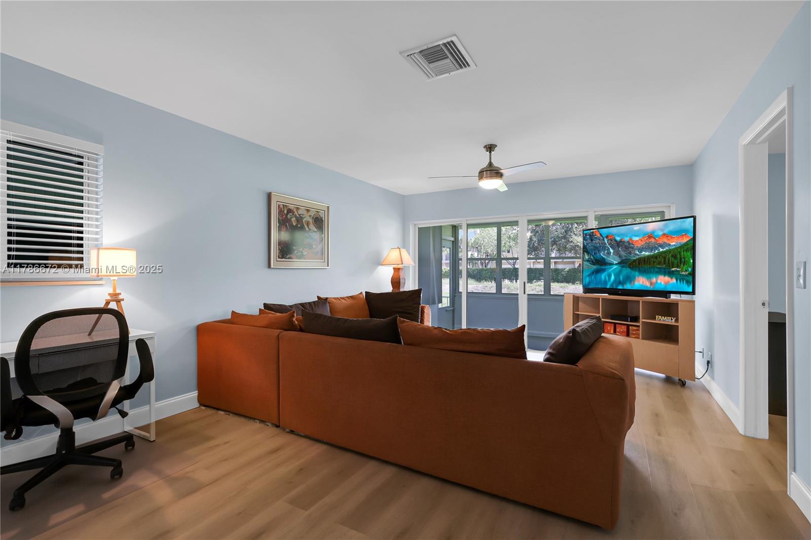 COUNTRY MANORS CONDO - Residential