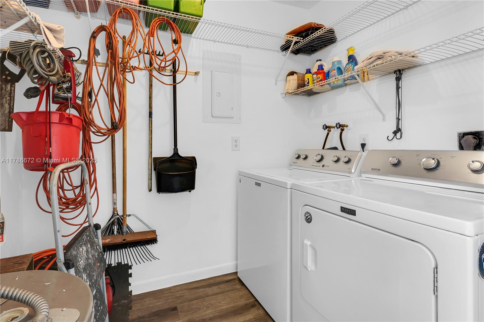 COUNTRY MANORS CONDO - Residential