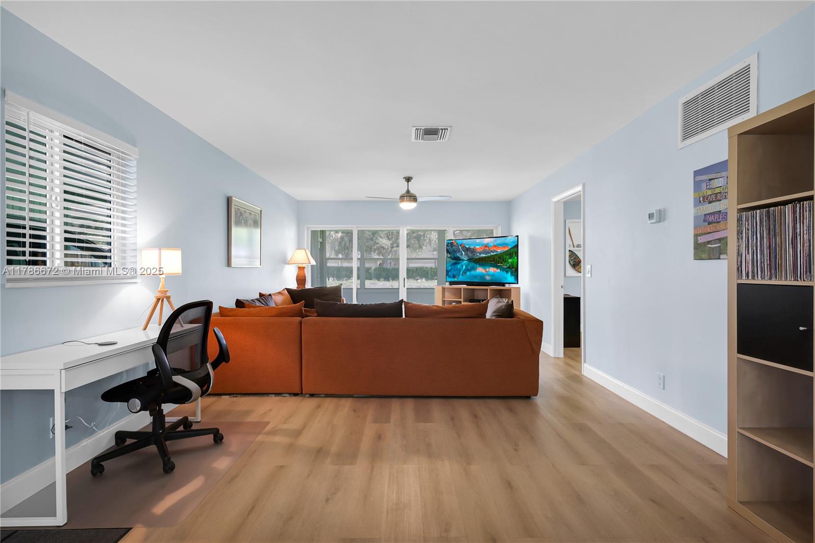 COUNTRY MANORS CONDO - Residential
