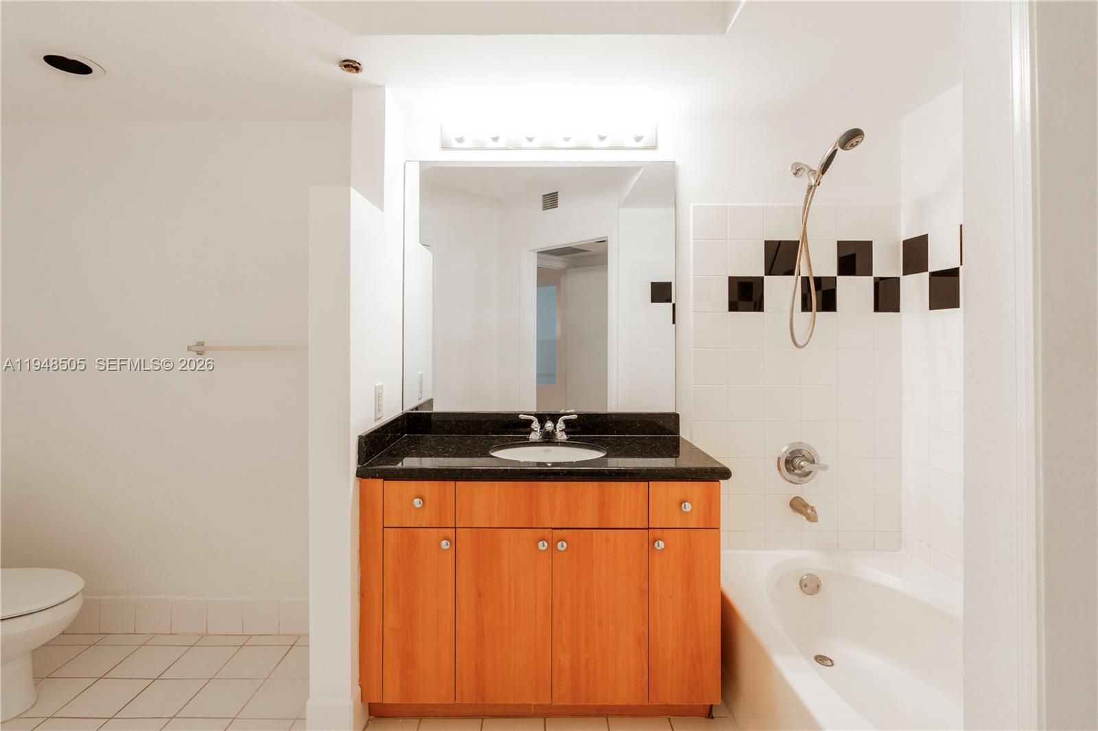 THE WAVERLY AT SOUTH BEAC - Residential