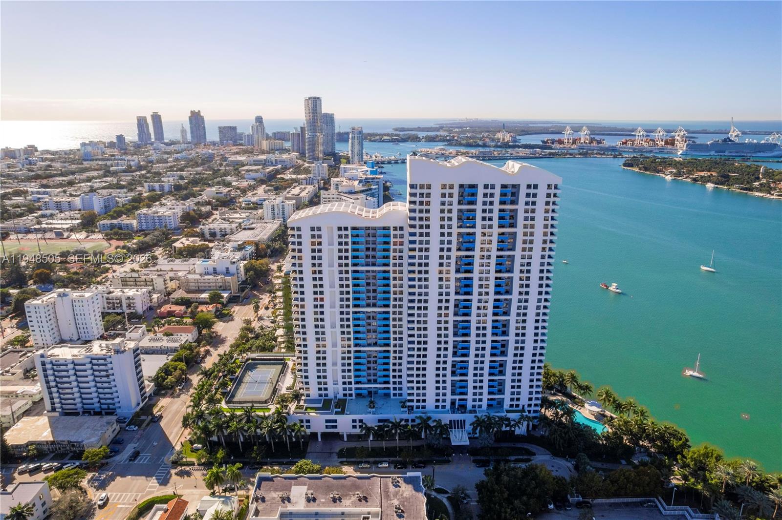 THE WAVERLY AT SOUTH BEAC - Residential