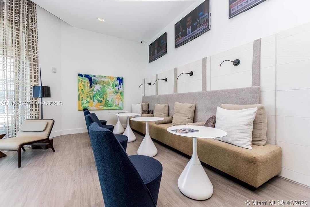 MARINA PALMS RESIDENCES N - Residential