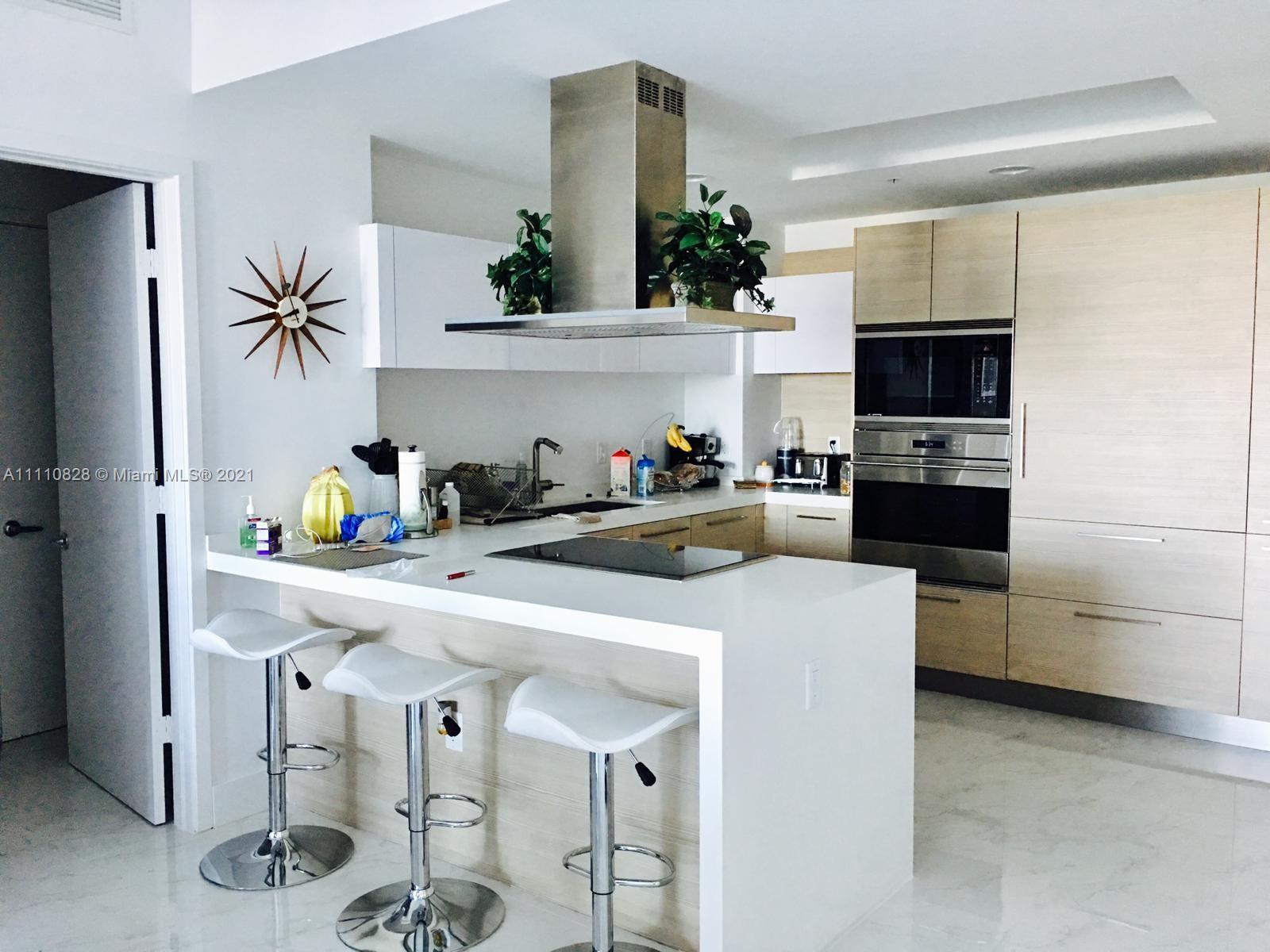 MARINA PALMS RESIDENCES N - Residential