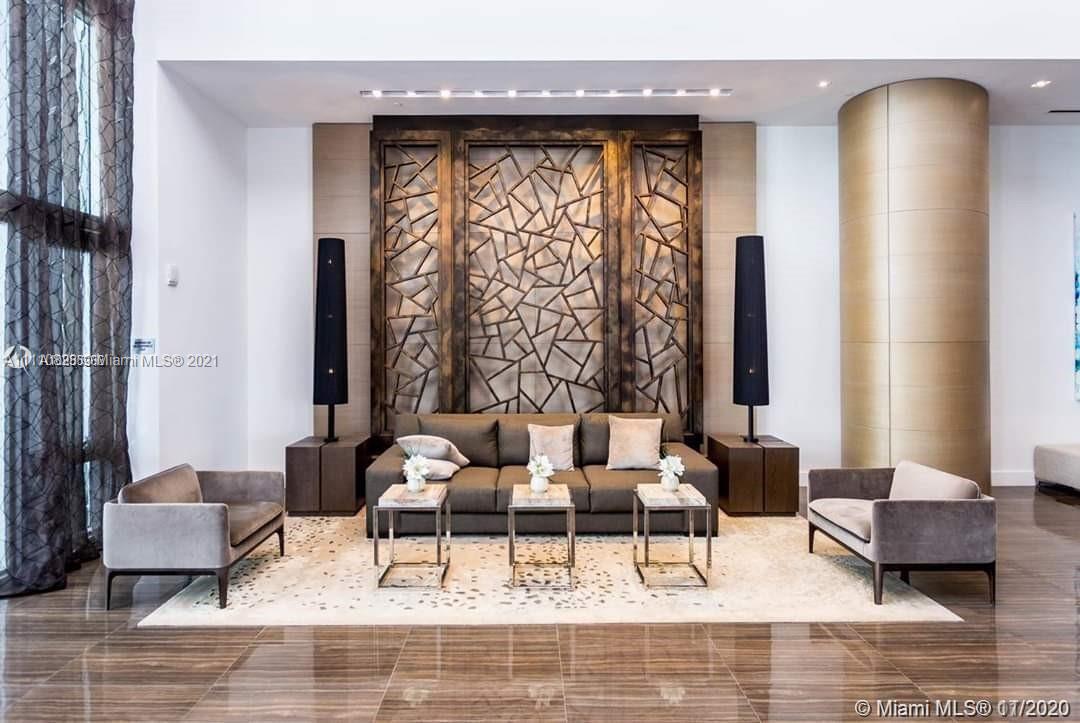 MARINA PALMS RESIDENCES N - Residential