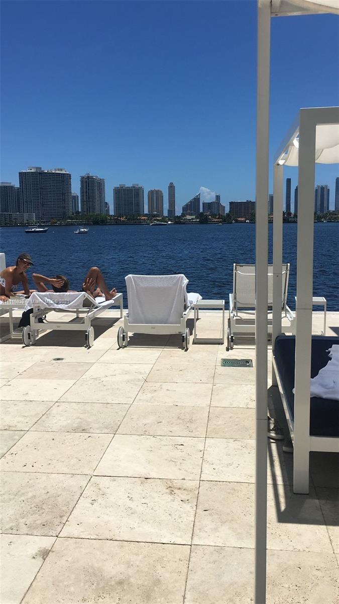 MARINA PALMS RESIDENCES N - Residential