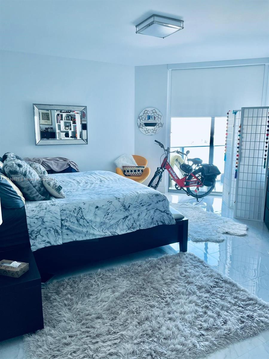 MARINA PALMS RESIDENCES N - Residential