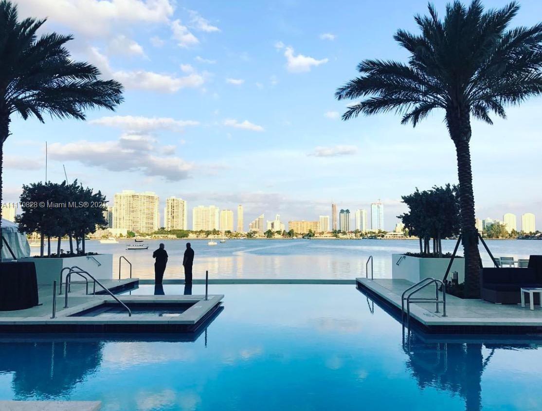 MARINA PALMS RESIDENCES N - Residential
