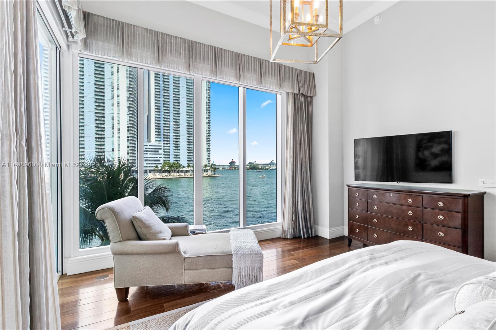 ASIA CONDO - Residential