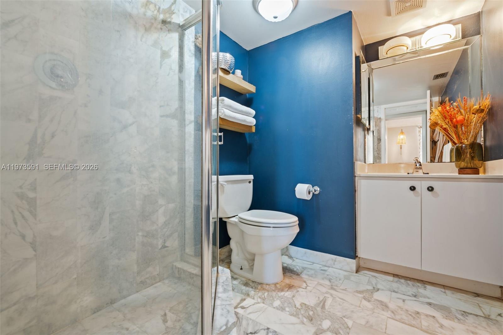 CLUB ATLANTIS CONDO - Residential