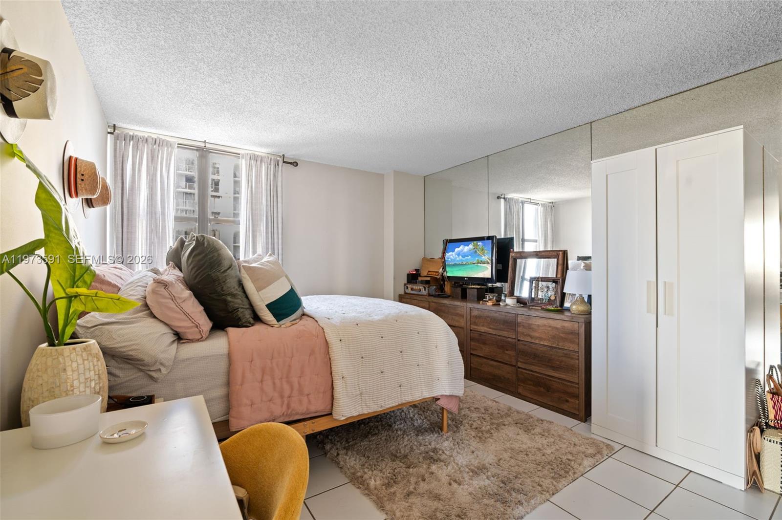 CLUB ATLANTIS CONDO - Residential