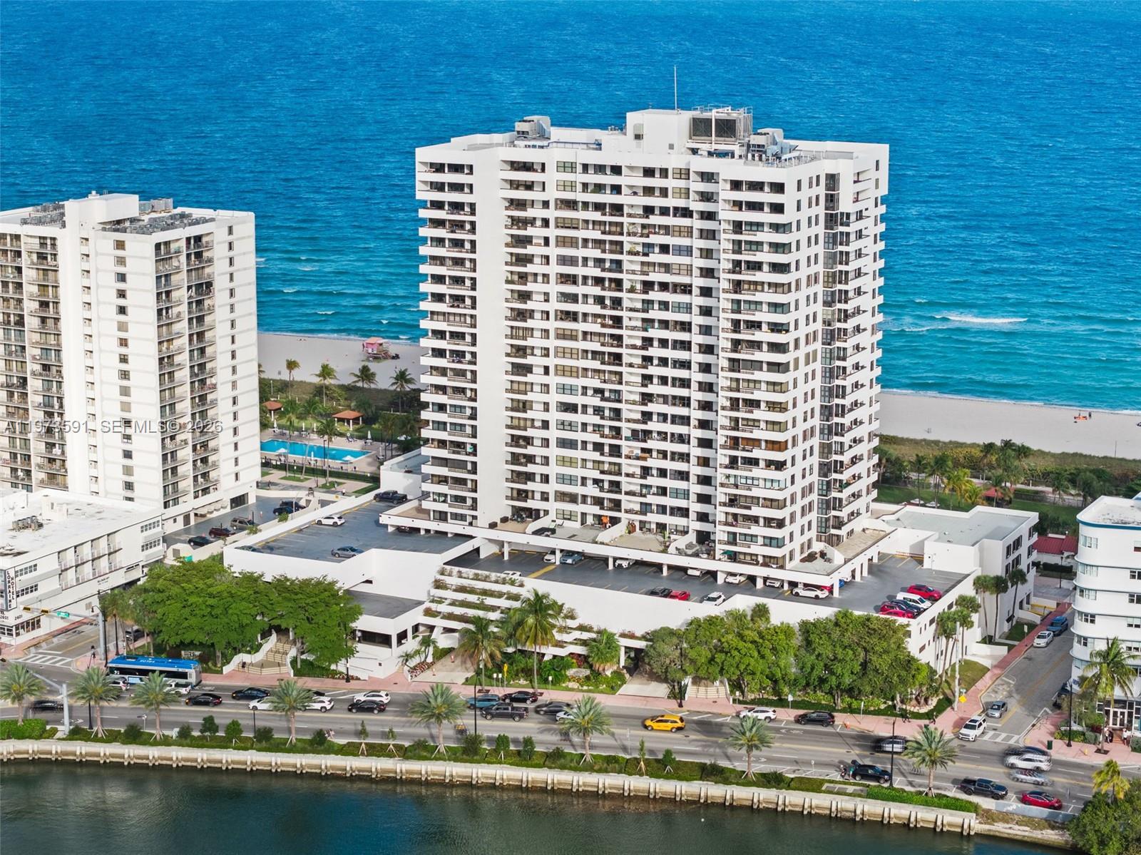 CLUB ATLANTIS CONDO - Residential