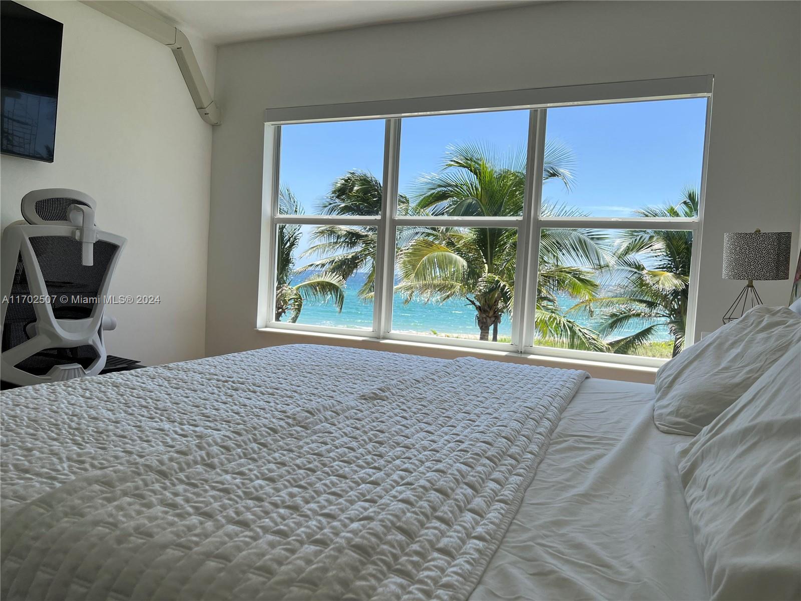 HILLSBORO MILE OCEAN APTS - Residential Lease