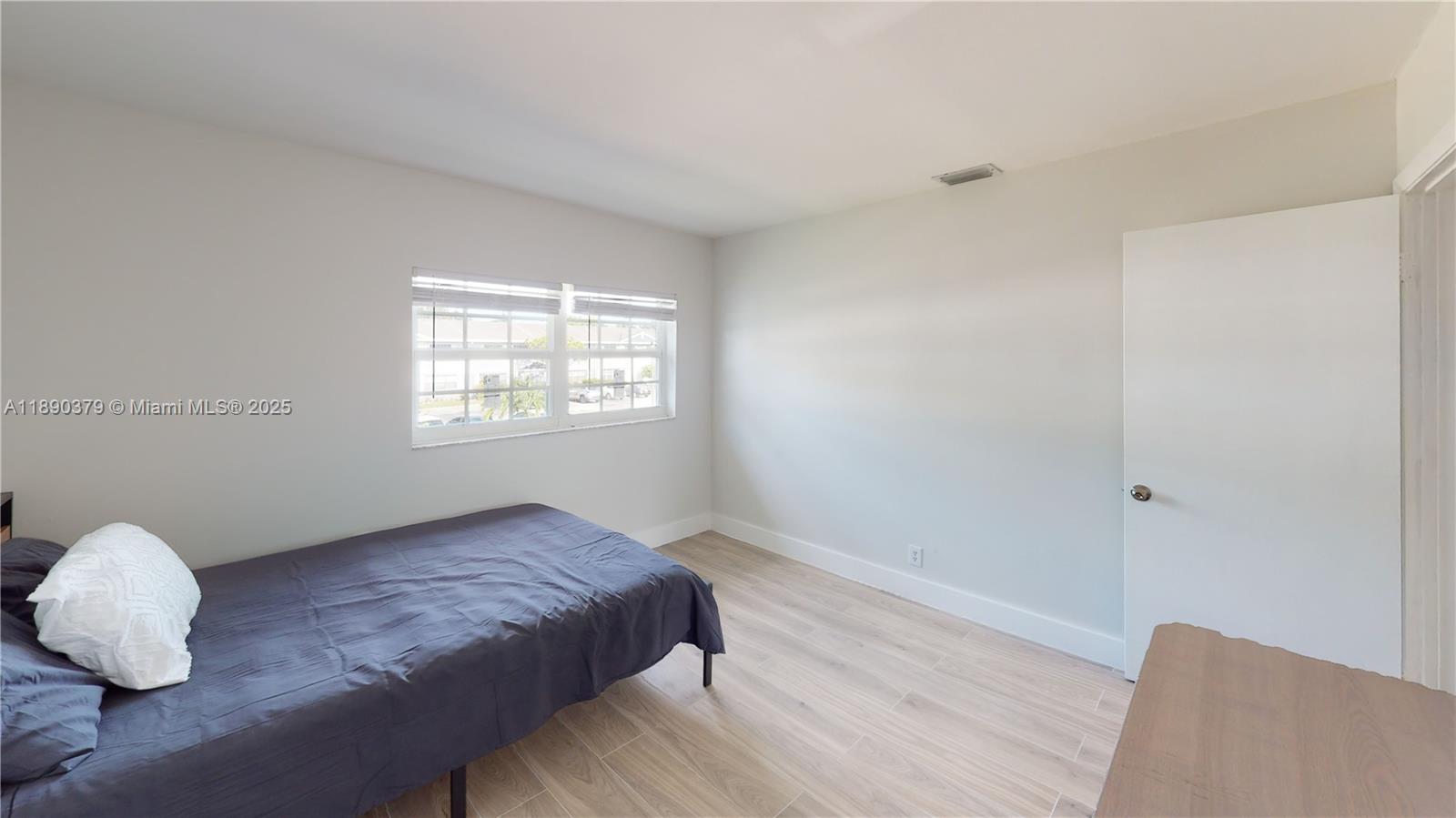 ARROWHEAD GOLF & TENNIS C - Residential