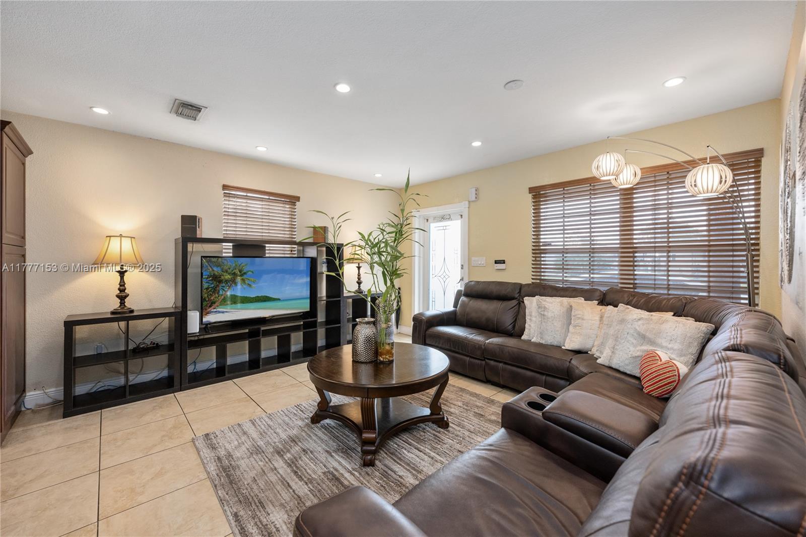 WESTWOOD LAKE 1ST ADDN - Residential