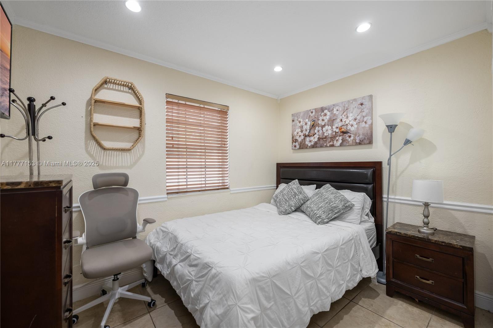 WESTWOOD LAKE 1ST ADDN - Residential