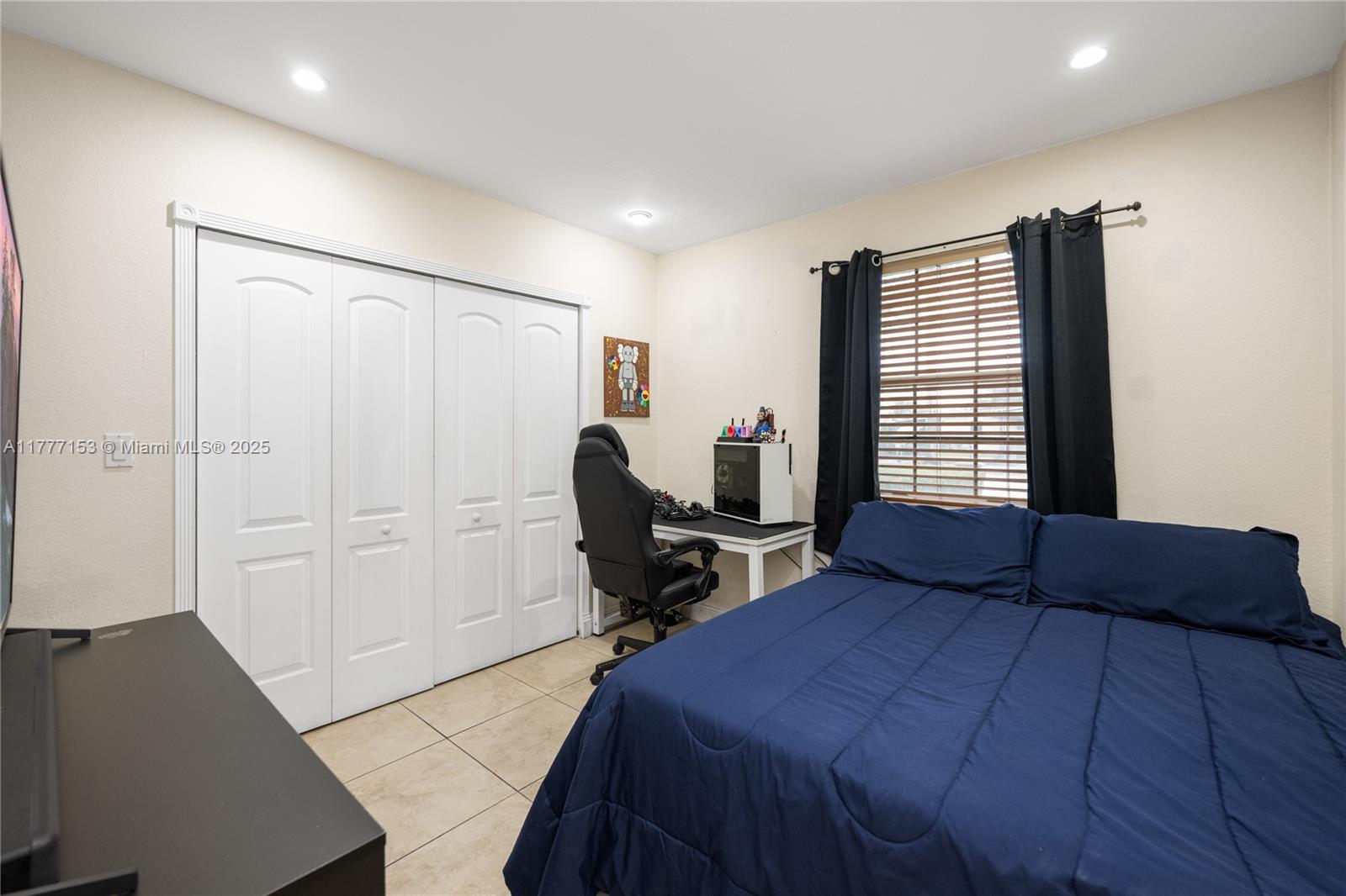 WESTWOOD LAKE 1ST ADDN - Residential