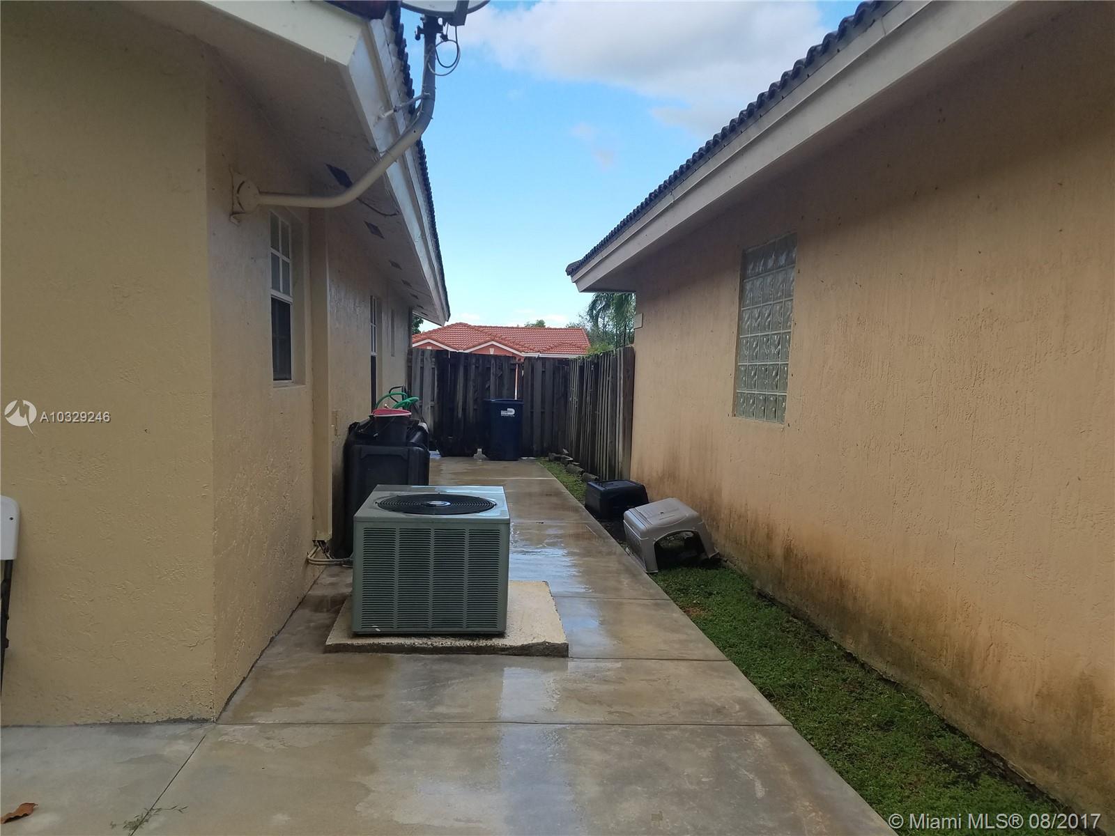 ADVENTURE HOMES - Residential