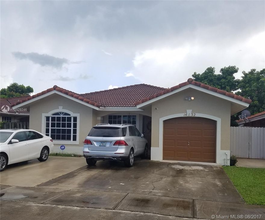Must see! Great layout with split bedroom plan and high vaulted ceilings. Fantastic living/dining room. Kitchen opens to nice family room, great for entertaining! Small patio with room to expand wonderful mature fruit trees in the backyard. Close to great shopping and restaurants.