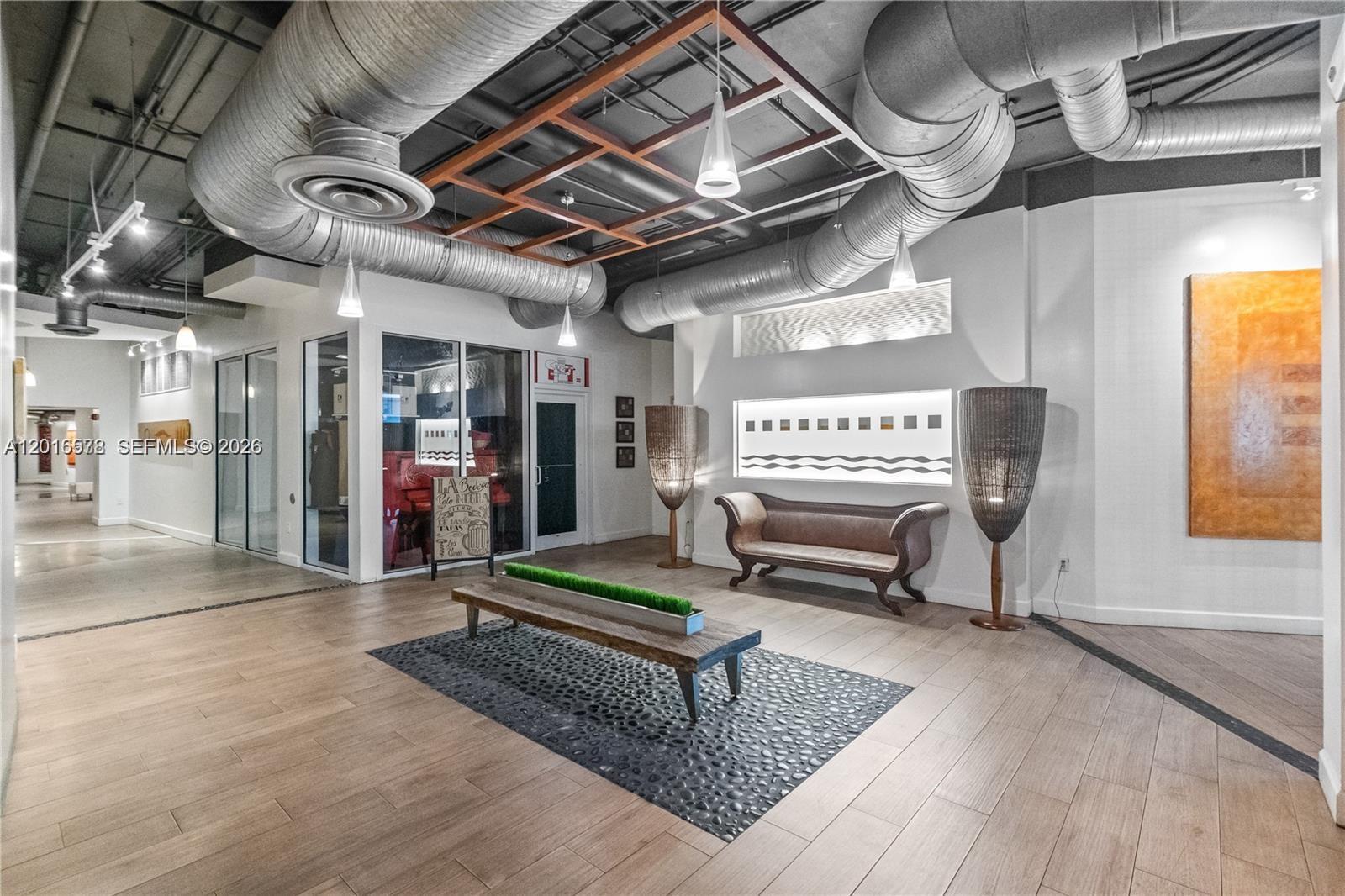 NEO CONDO - Residential Lease