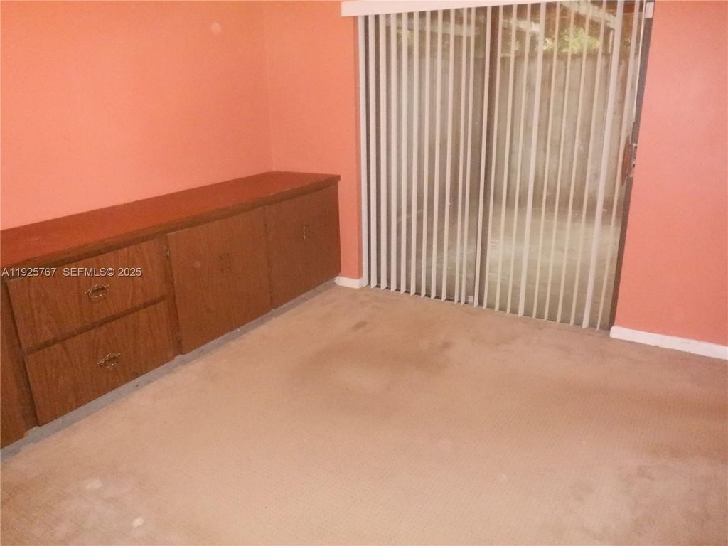 Photo of 211 2nd Ln, Palm Beach Gardens, FL 33418 (MLS # A11925767)