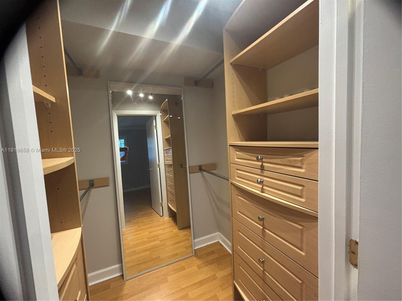 TOWNHOUSES OF PLANTATION - Residential Lease