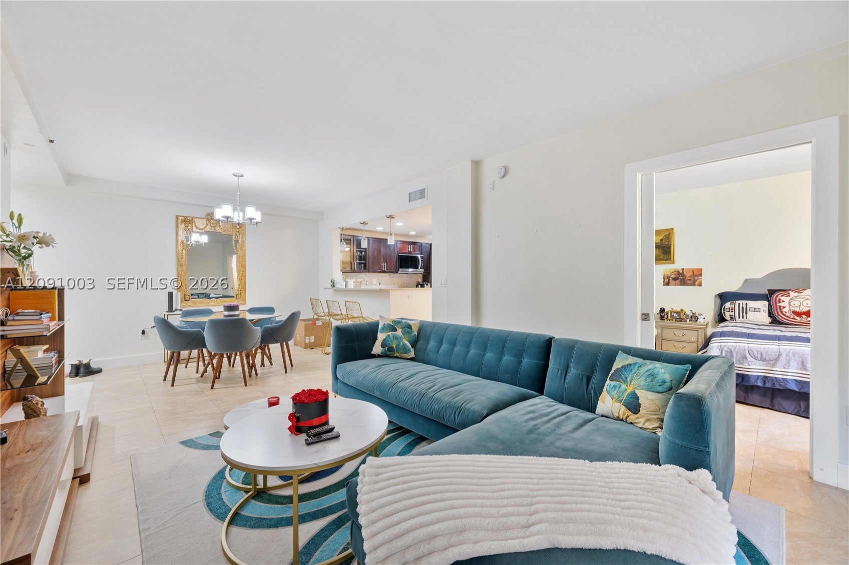 323 Navarre Ave 101