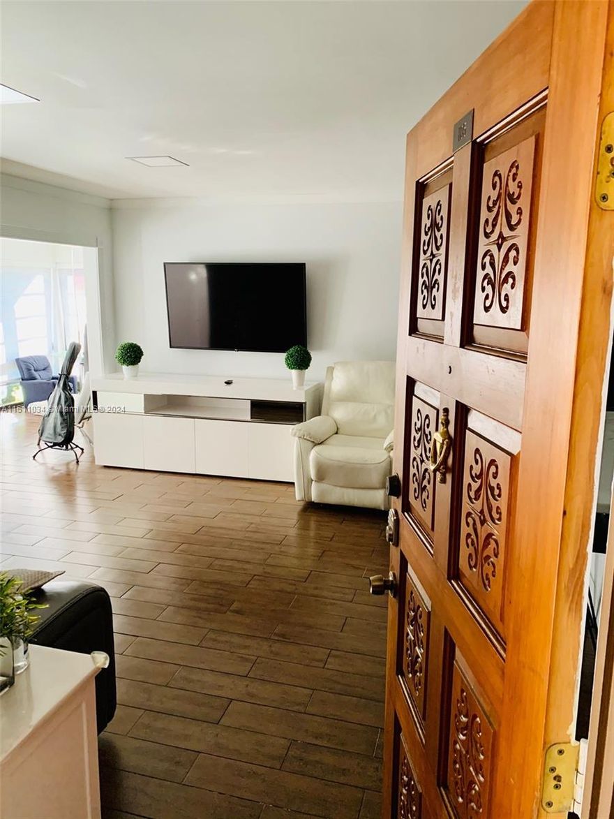 Completed remodeled 3B/2B ground floor unit In the heart of Doral. Beautiful apartment in excellent conditions with plenty storage spaces and separate laundry/storage room. Walking access to Doral country club with a full gym, sauna, two pools, tennis courts, playground, basketball, and restaurant. Close to A rated schools! Central location minutes to expressways and airport. This apartment can be rented completely furnished for $3000. Small pets allowed.