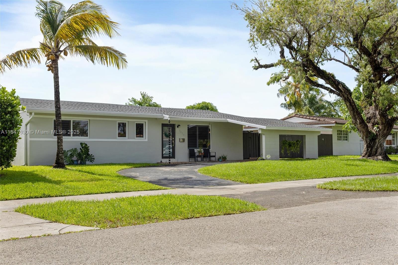 HEFTLER HOMES SUNSET PARK - Residential